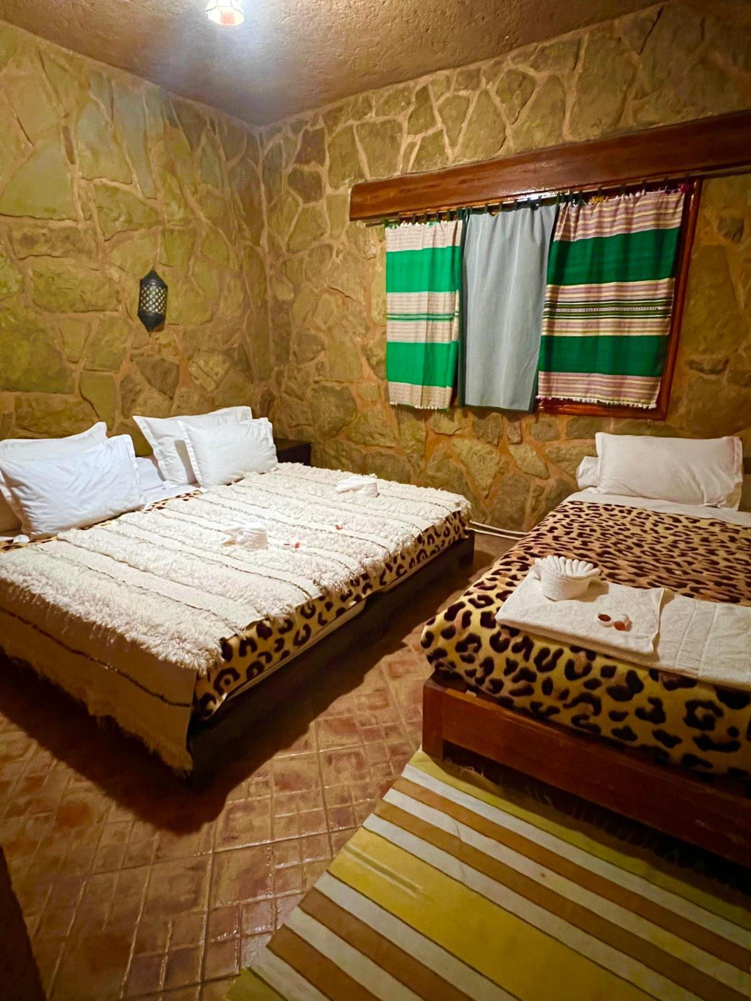 Ferme D'Hote La Vallee Азру Екстериор снимка