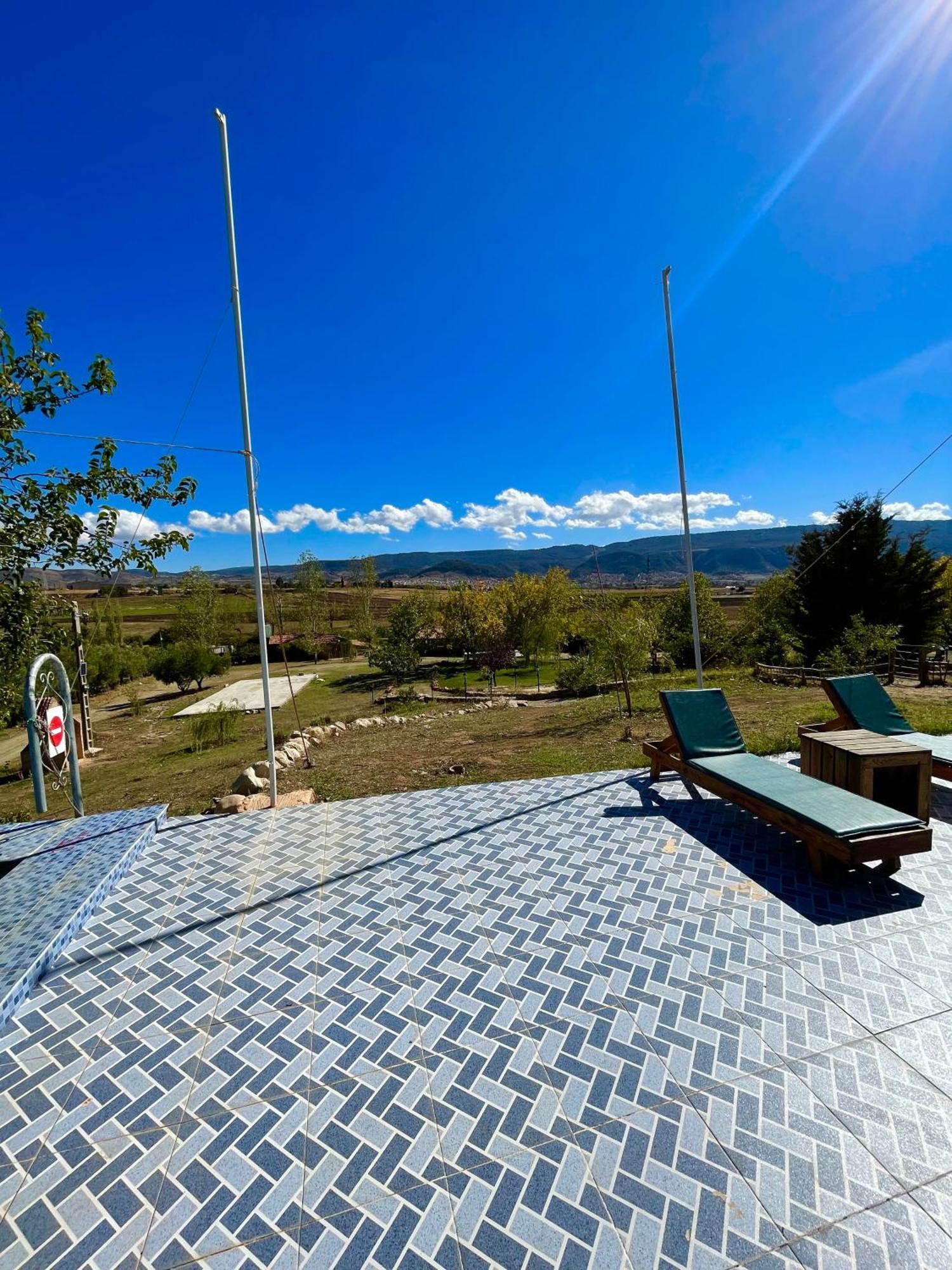 Ferme D'Hote La Vallee Азру Екстериор снимка