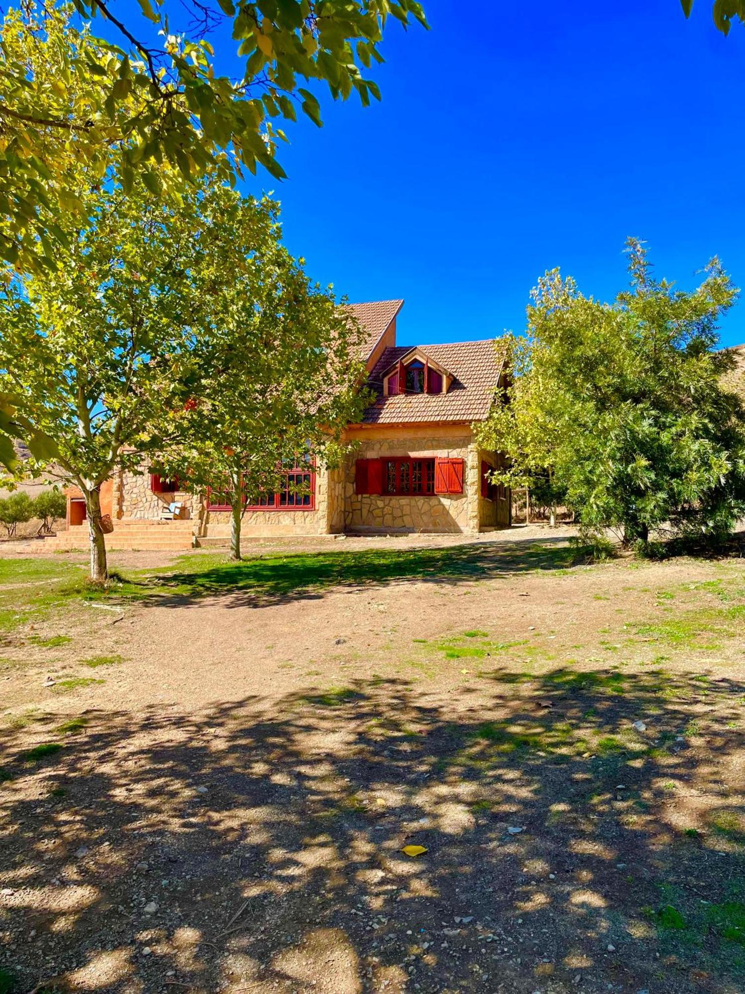 Ferme D'Hote La Vallee Азру Екстериор снимка